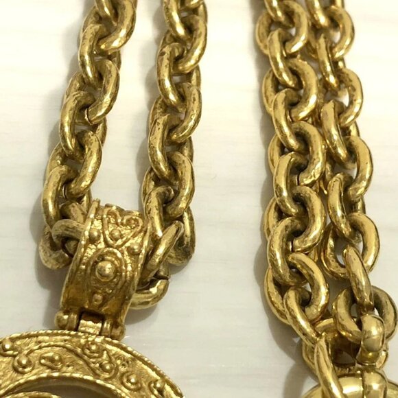 CHANEL CC Logo Round Vintage Necklace 26" Gold Tone 94A Auth b11132 - Picture 6 of 10
